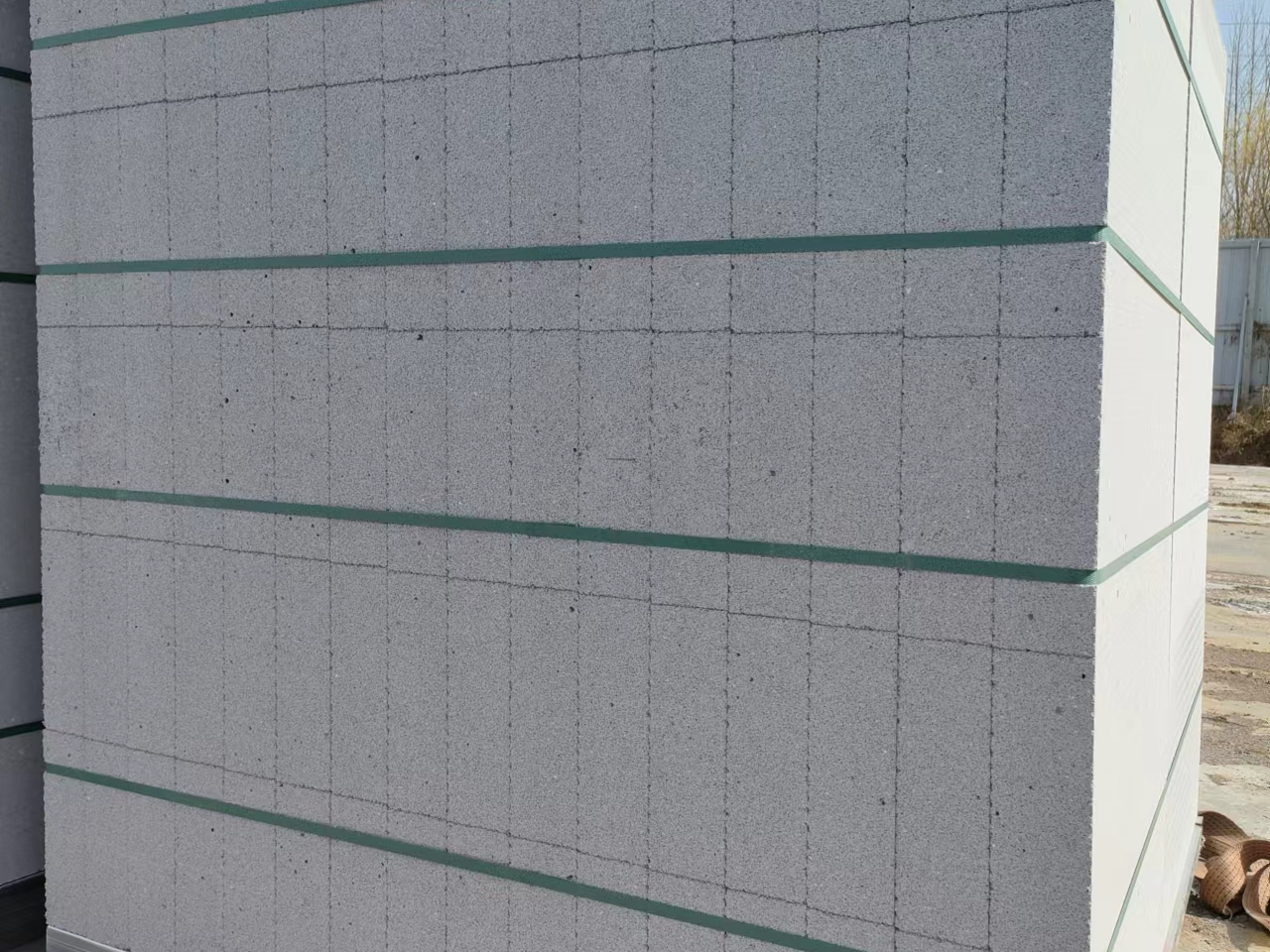 蒸压加气混凝土供应